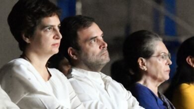 Photo of युपीतील पराभवाची जबाबदारी स्वीकारुन प्रियंकांनी द्यावा पदाचा राजीनामा. निलंबित प्रदेश प्रवक्त्याने केली मागणी