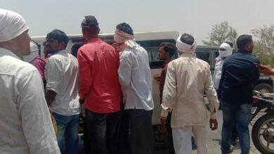 Photo of चिखली मेहकर रोडवर अपघात,  चार जण गंभीर जखमी