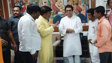 Photo of एस.टी.कामगार व शेतकऱ्यांच्या समस्या बाबत राज ठाकरे यांच्याशी जिल्ह्यातील मनसे पदाधिकाऱ्यांनी केली चर्चा