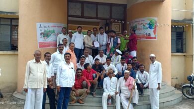 Photo of संकटग्रस्त शेतकऱ्यांना राज्य शासनाने आर्थिक मदत द्यावी – शेतकरी संघटनेचे चिखलीत निवेदन