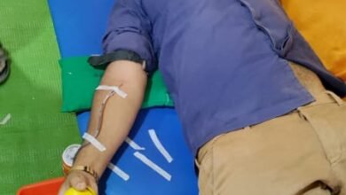 Photo of 26/11 च्या हल्यात शहिद जवानांना 75 नागरिकांनी रक्तदान करून वाहिली श्रद्धांजली. हिंदूराज प्रतिष्ठानचा उपक्रम