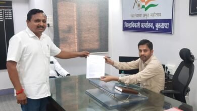 Photo of चिखली ‘ तालुक्यातील मातोश्री पाणंद शेत रस्त्याची कामे तात्काळ सुरू करा अन्यथा आंदोलनाचा राम डहाके यांचा इशारा