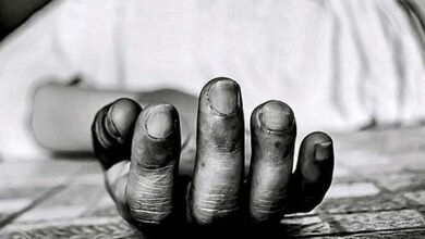 Photo of ओल्या दुष्काळाच्या छायेत शेतमजुराची आत्महत्या; विष प्राशन करून संपवले जीवन